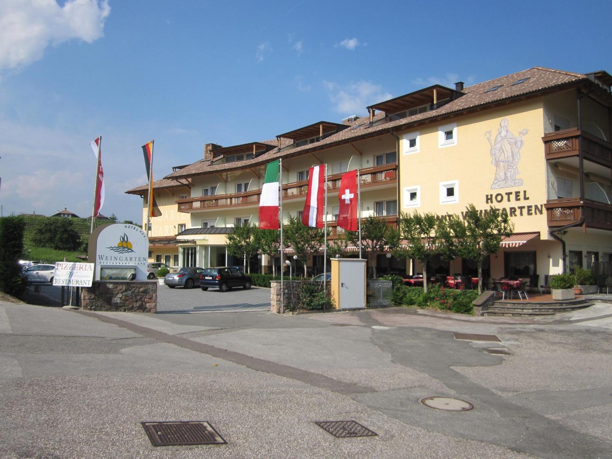 Hotel Weingarten Caldaro Esterno foto